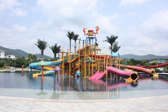Medium Water Play Structure with Hand-laid Fiberglass Flume and Hot-dip Galvanized Steel Structure for Water Park Equipment with Turnkey Support