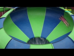 سلايد كأس الفضاء من الألياف الزجاجية لمنتزه الترفيه